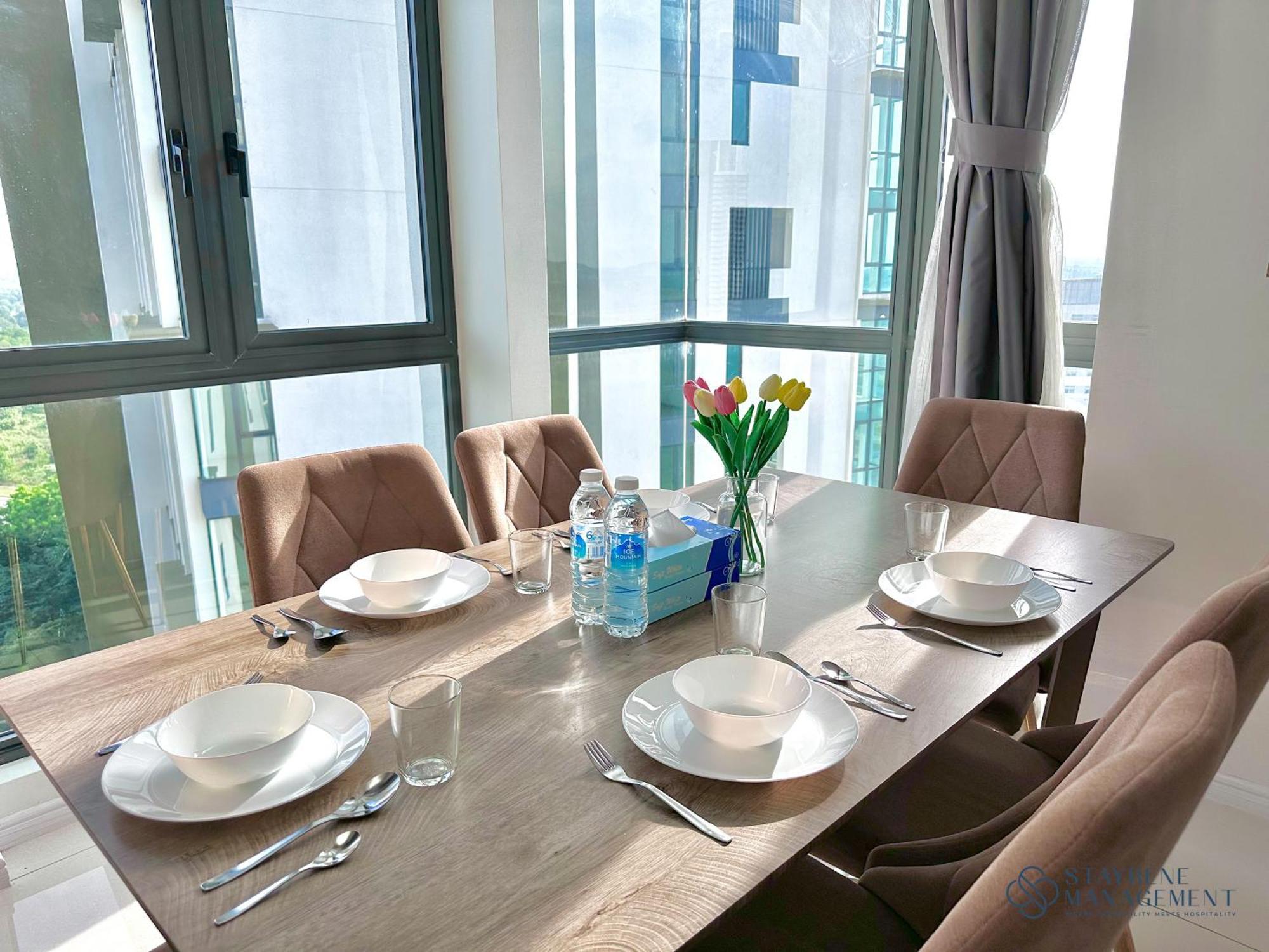 The Elysia Suites Nusajaya  Exteriör bild